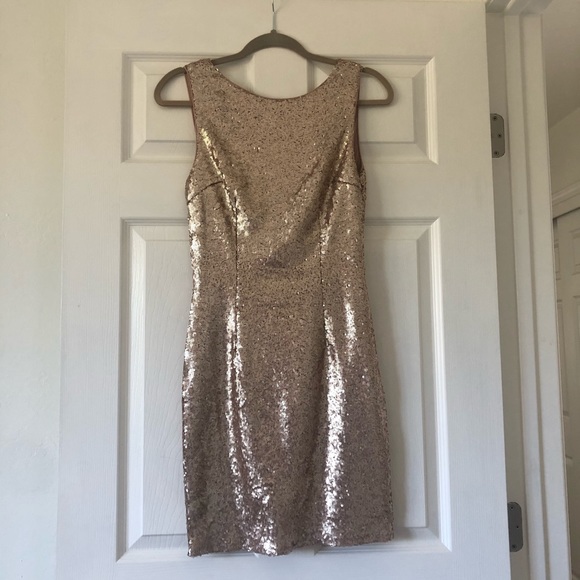 Lulus Dresses & Skirts - LULU’S Gold Sequin Dress